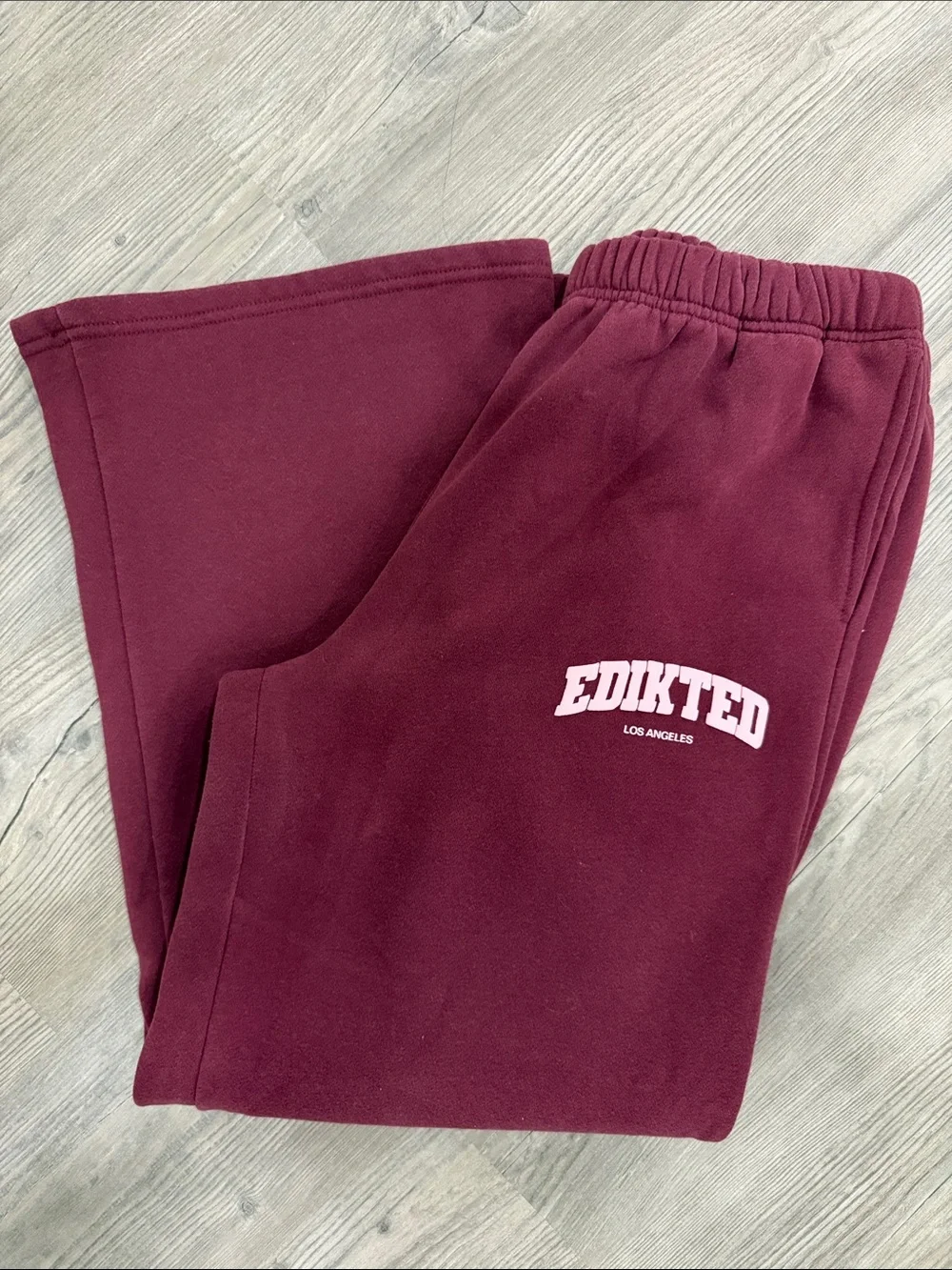 Edikted cozy maroon